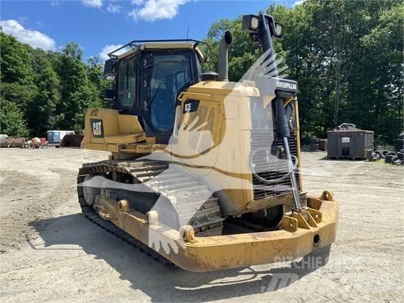 CAT D7E Telaketjupuskutraktorit