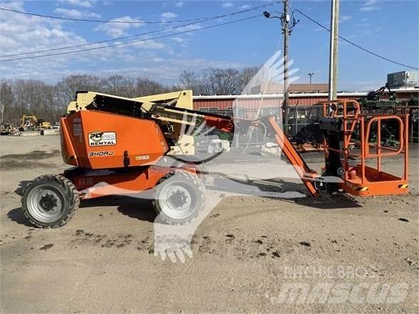 JLG 340AJ Kuukulkijat