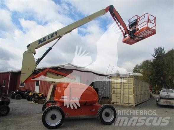 JLG 600AJ Kuukulkijat