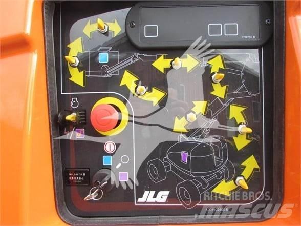 JLG 600AJ Kuukulkijat