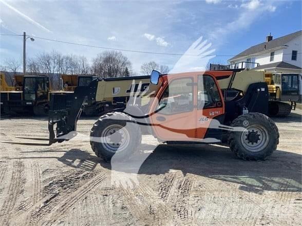 JLG 742 Kurottajat