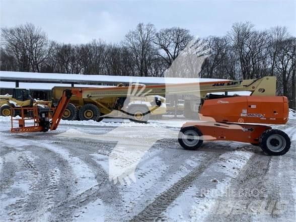 JLG 860SJ Teleskooppipuominostimet