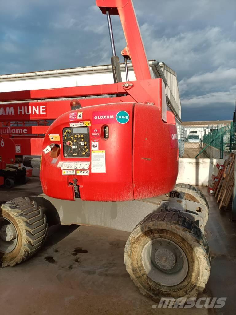 JLG 450 AJS II Kuukulkijat