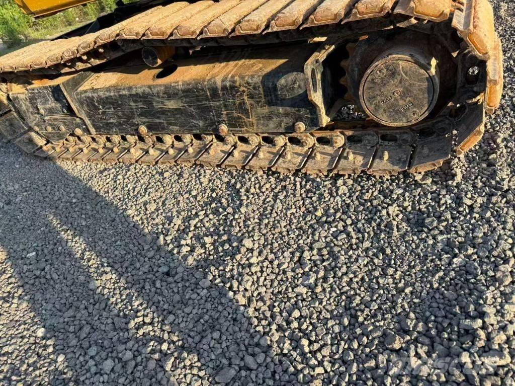 CAT 303 CR Minikaivukoneet < 7t