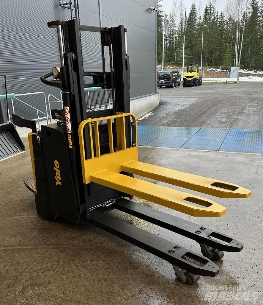 Yale MP20XD Ajettavat pinoamisvaunut