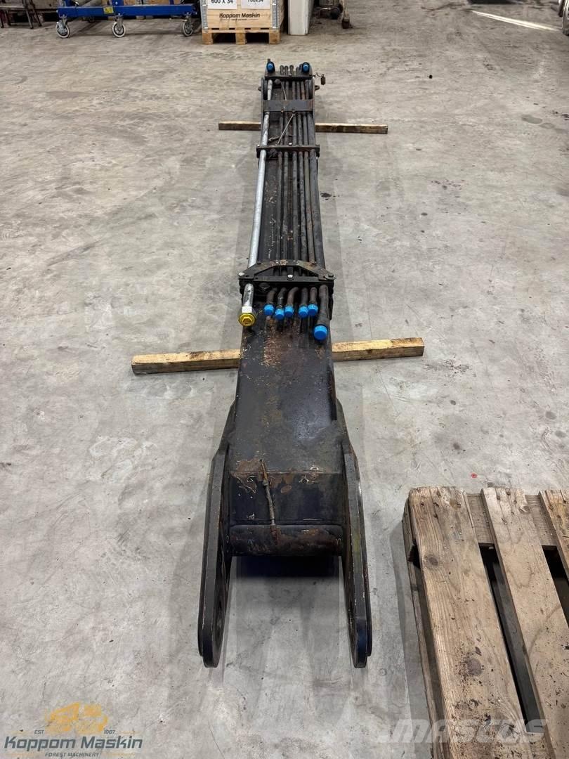  TJ 180H Harvesterinosturit