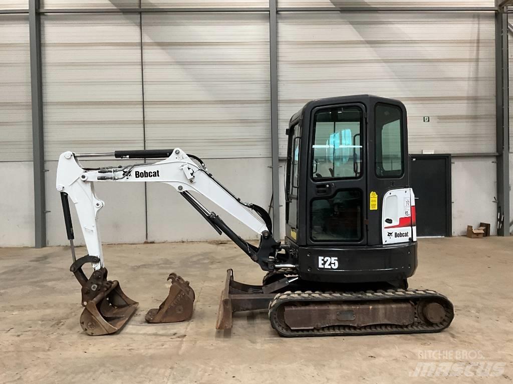 Bobcat E 25 Minikaivukoneet < 7t