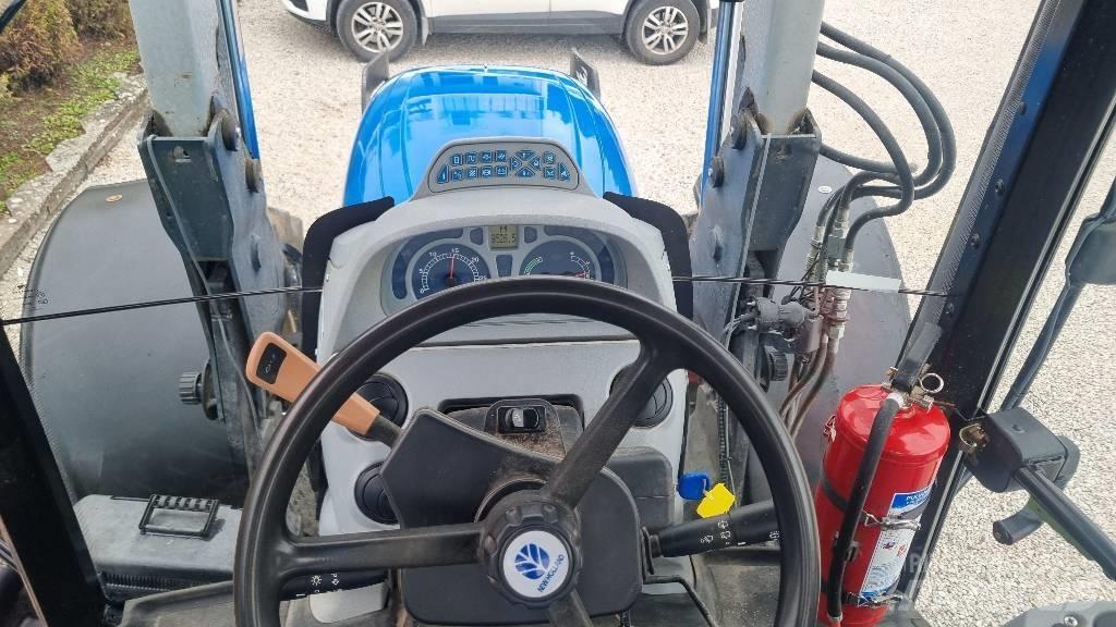 New Holland T6080 Traktorit