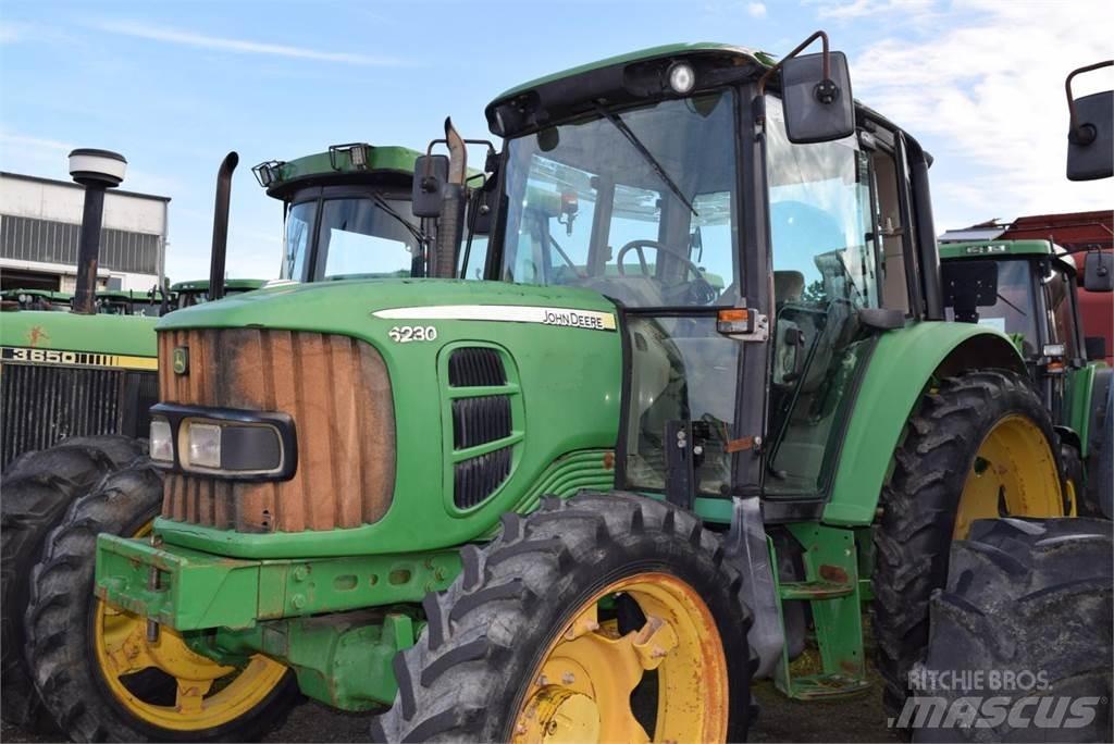 John Deere 6230 Traktorit