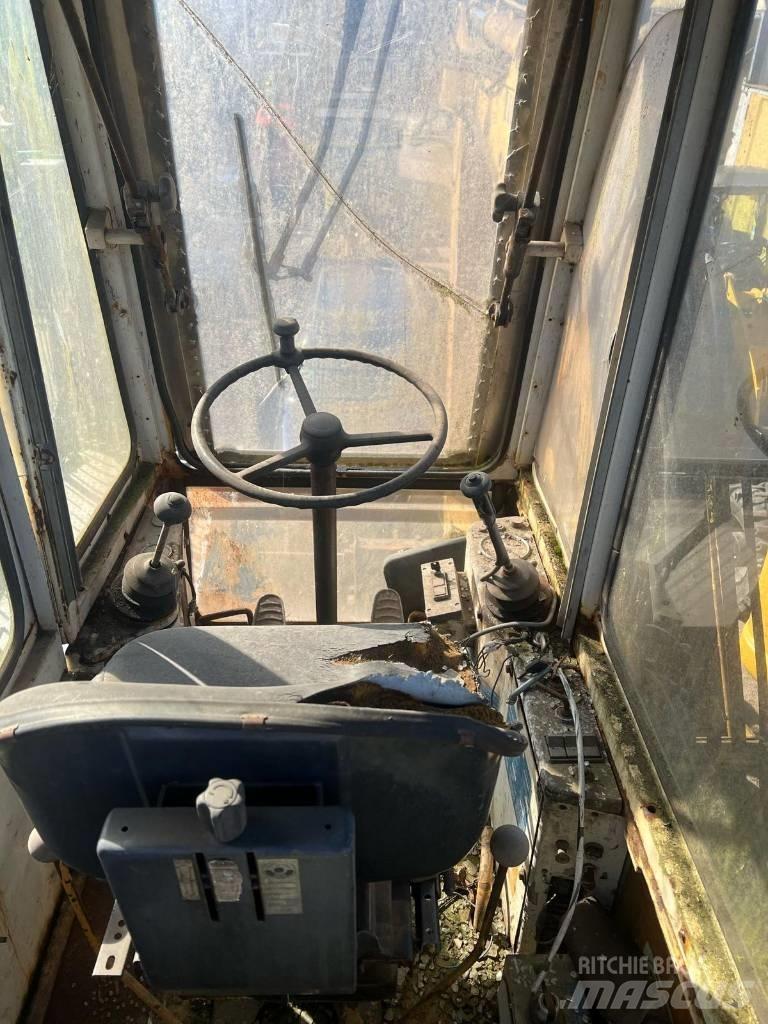 Liebherr 7951 Pyöräkaivukoneet