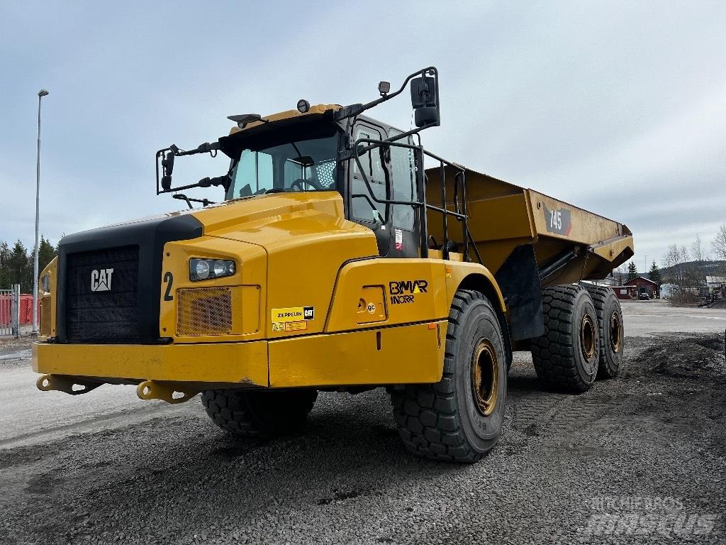 CAT 745 Dumpperit