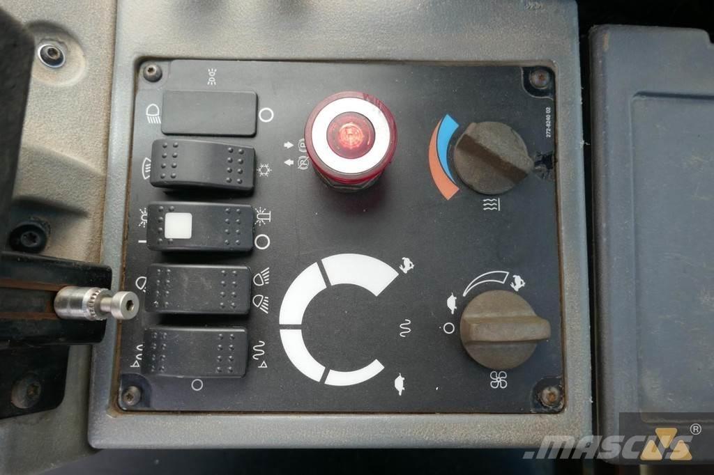 CAT CP76 Yksivalssijyrät