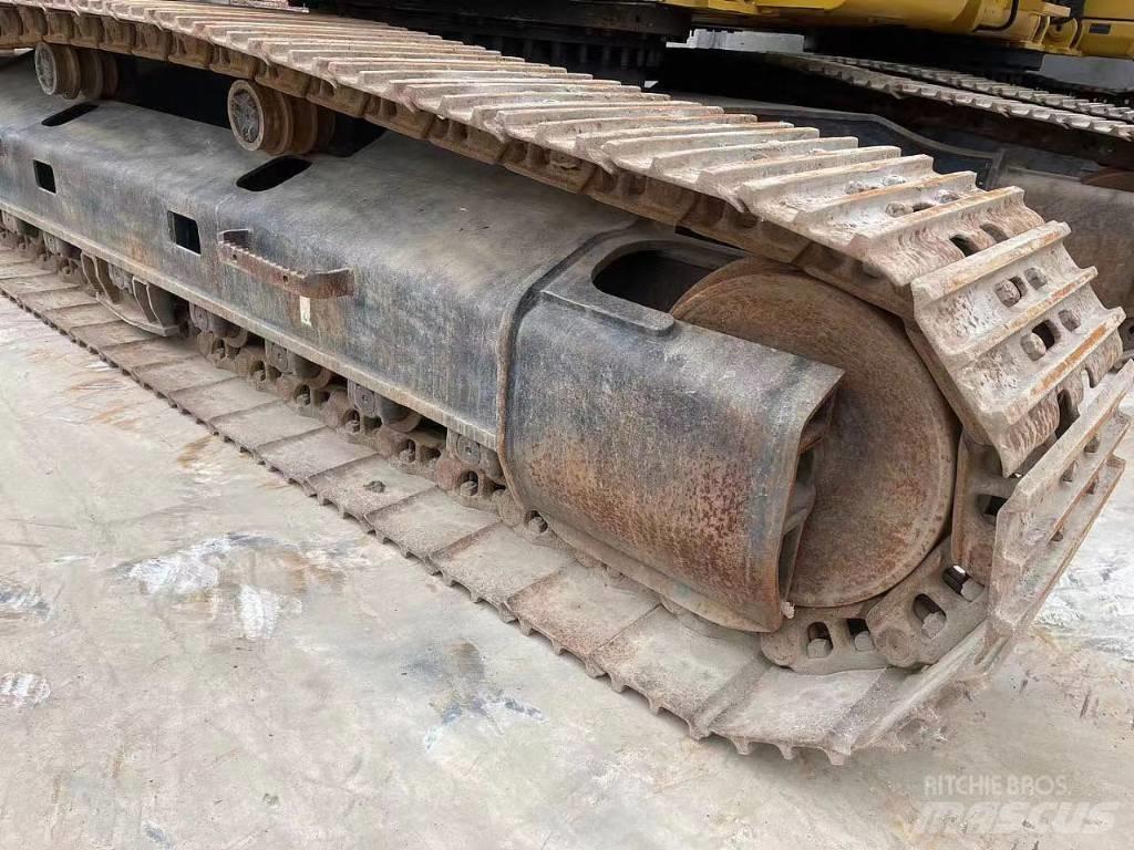 CAT 329 D Telakaivukoneet