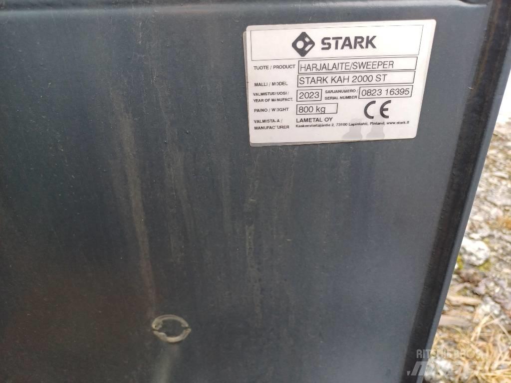 Stark KAH 2000ST Lakaisukoneet