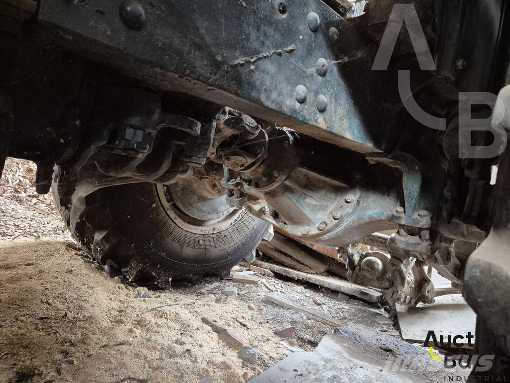  ЧТЗ Chtz T-150K Traktorit