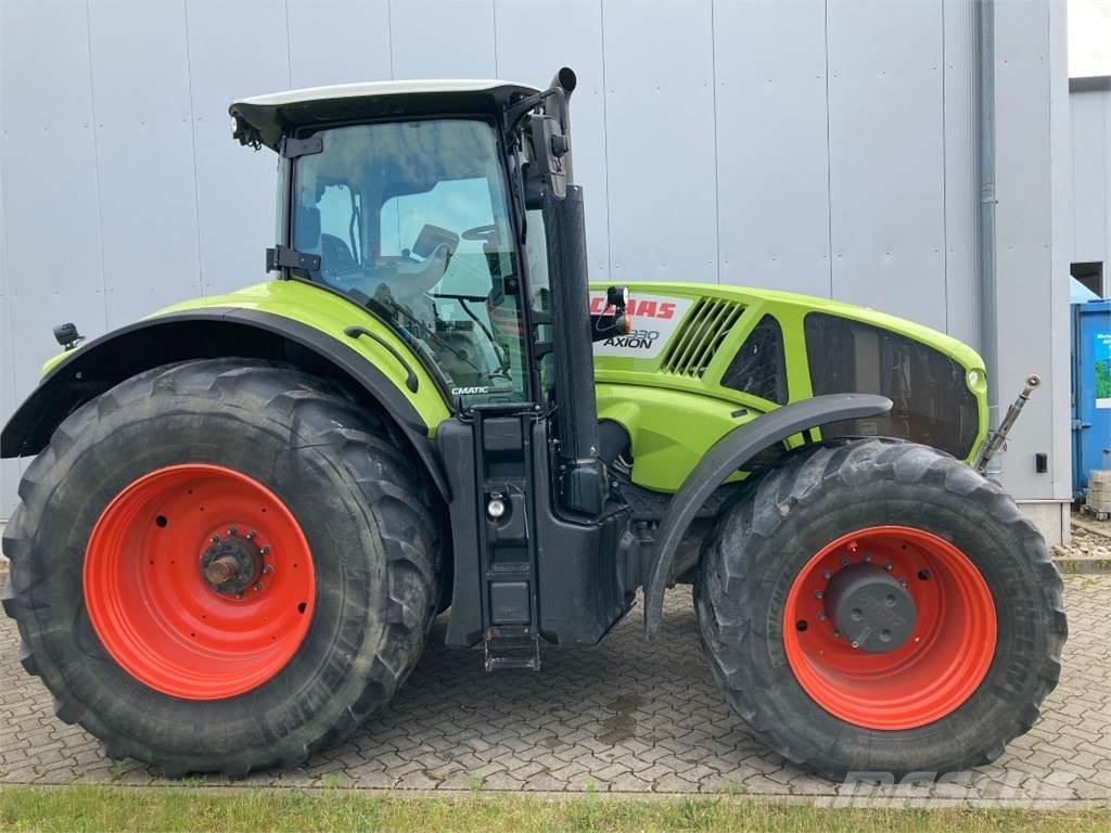 CLAAS Axion 930 Traktorit