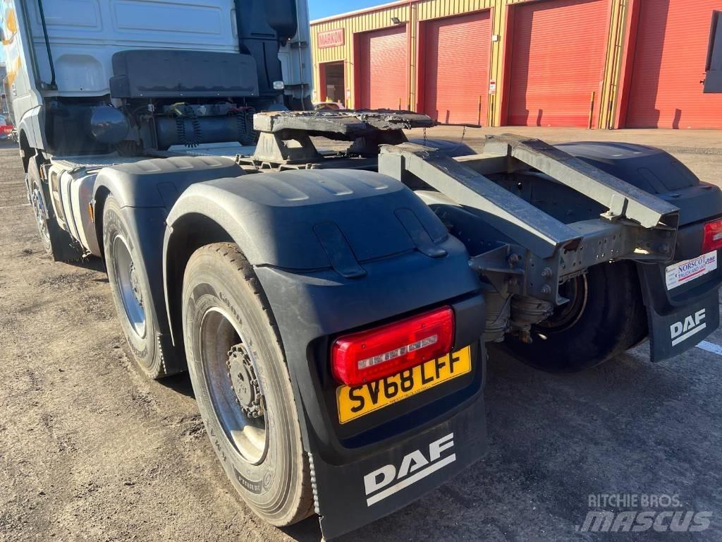 DAF 530 Vetopöytäautot