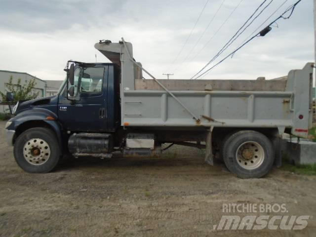 International 4300 Sora- ja kippiautot