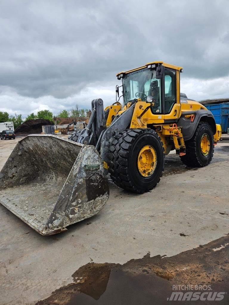 Volvo L 110 H Pyöräkuormaajat