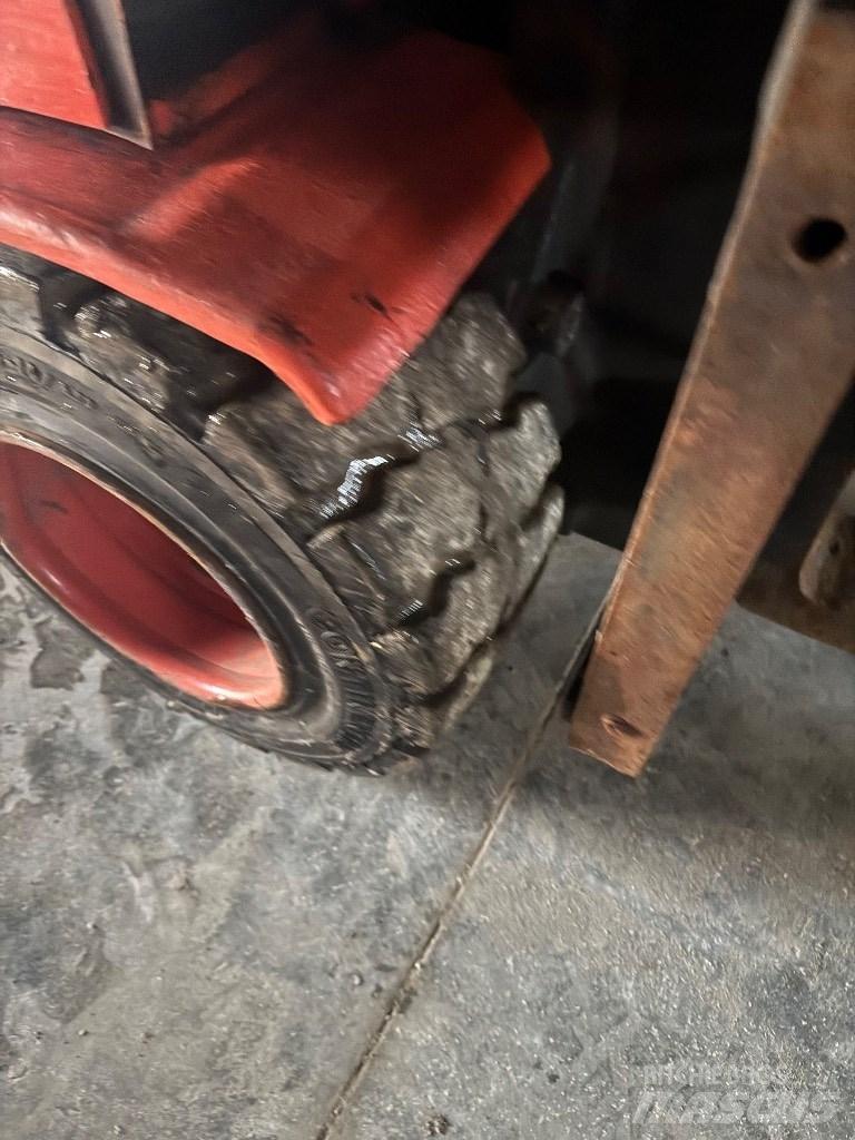 Linde H 20 Nestekaasutrukit