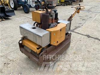 CASE Vibromax W 70 Twin drum rollers