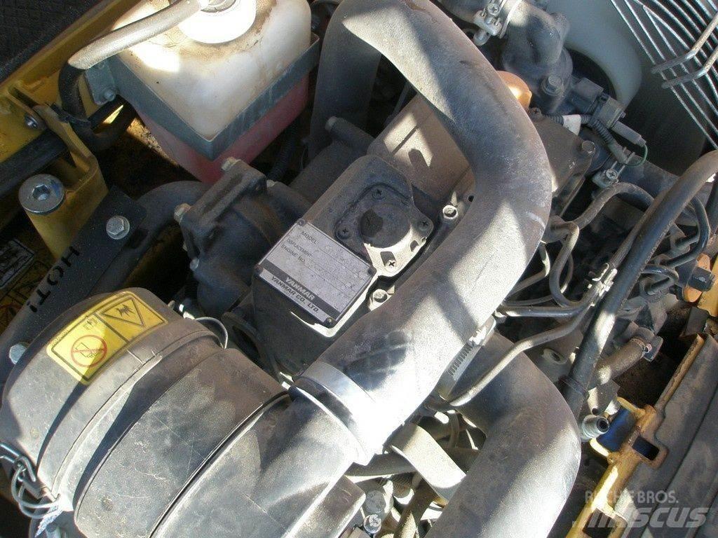 CAT 300.9 Minikaivukoneet < 7t