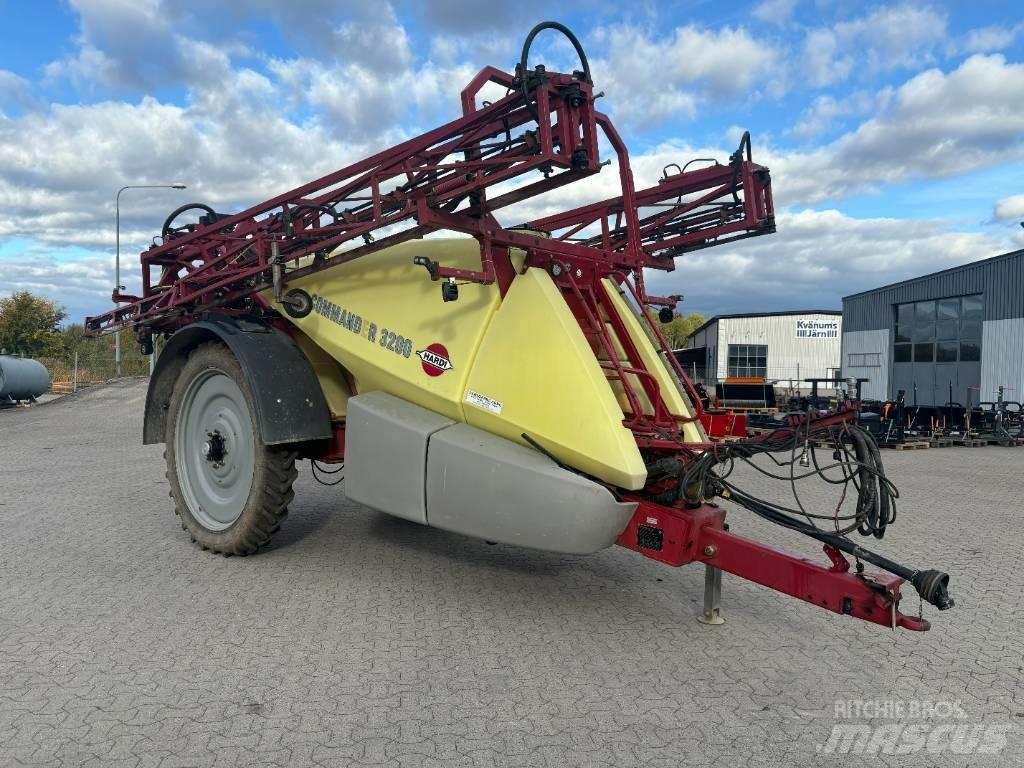 Hardi Commander 3200 Hinattavat ruiskut