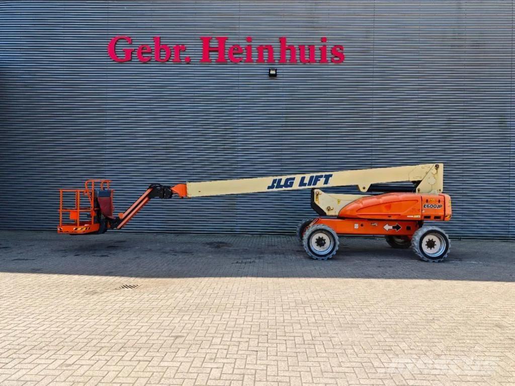 JLG E600 JP Kuukulkijat