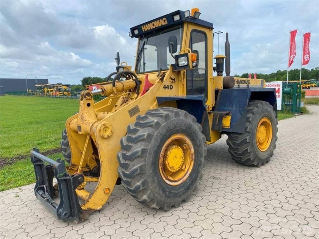 Hanomag 44D Pyöräkuormaajat