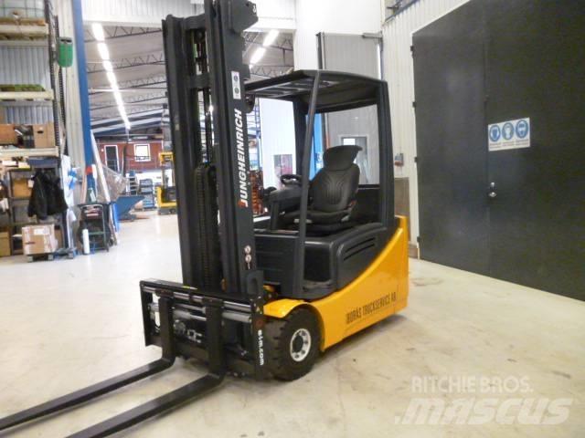 Jungheinrich EFG 216 Sähkötrukit