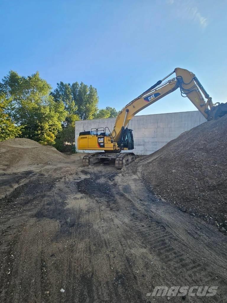 CAT 352 F Telakaivukoneet