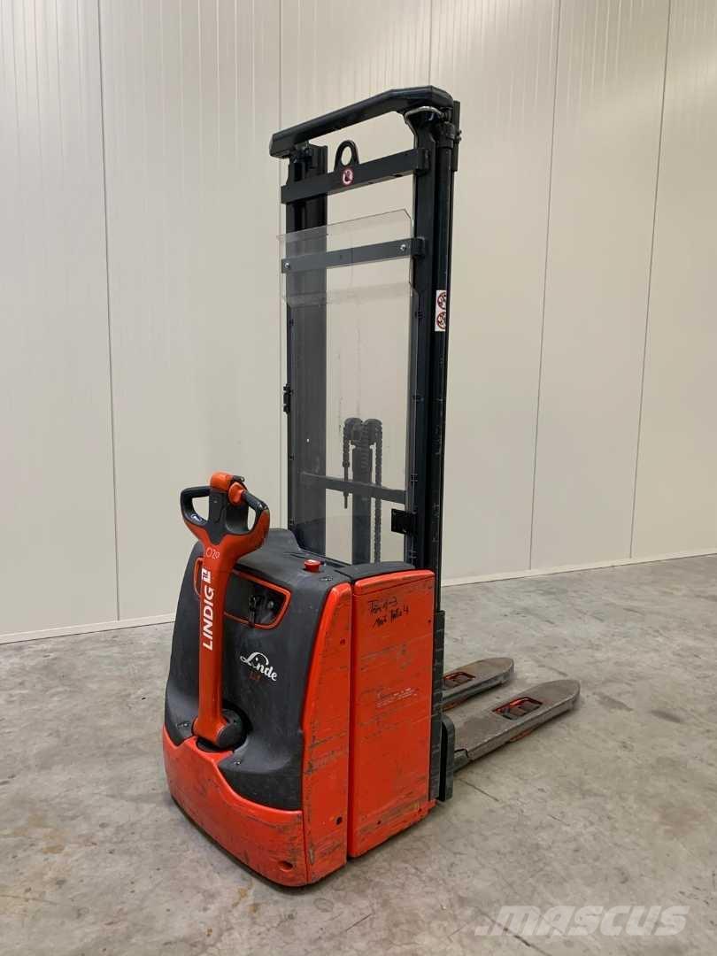 Linde L16I Ajettavat pinoamisvaunut