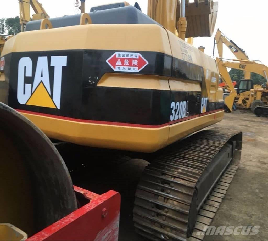 CAT 320 B Telakaivukoneet
