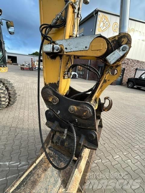 CAT M 318 F Pyöräkaivukoneet