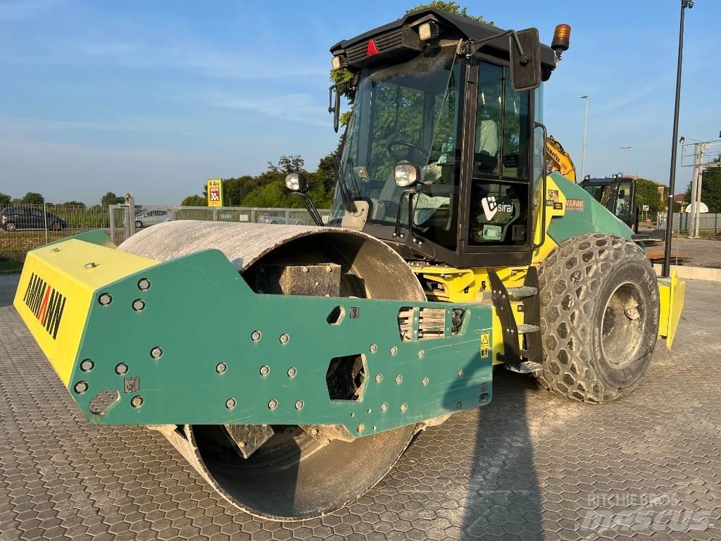 Ammann ARS 130 Kumipyöräjyrät