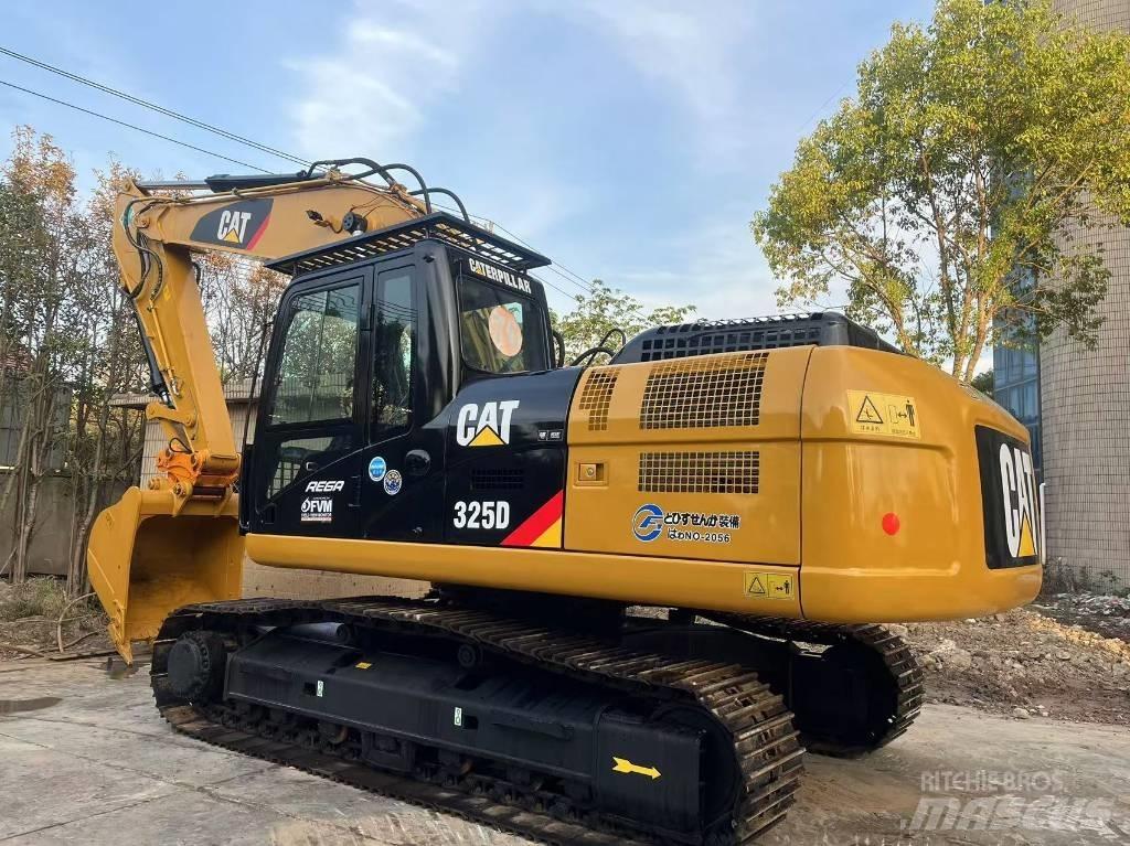CAT 325 D Telakaivukoneet
