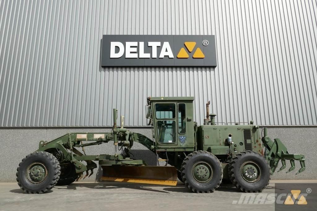 CAT 130G Ex-army Tiehöylät