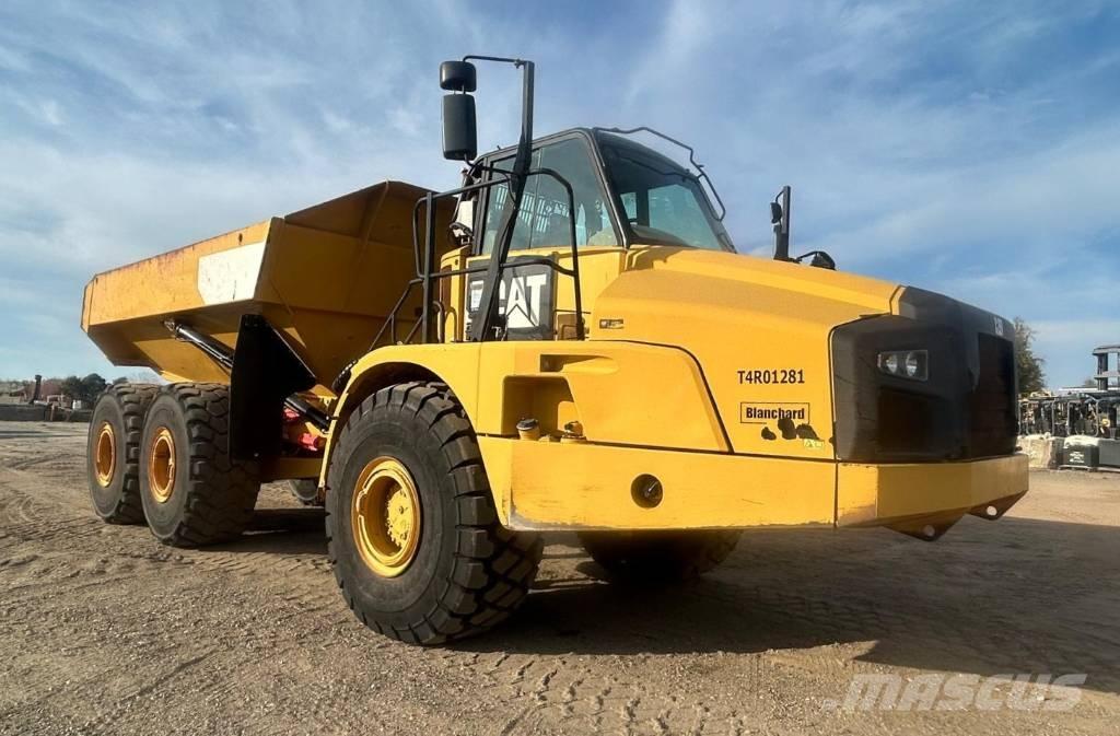 CAT 740B Dumpperit