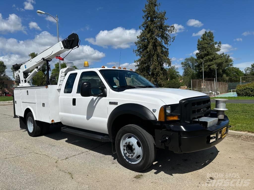 Ford F 550 SD Tienhoitoautot