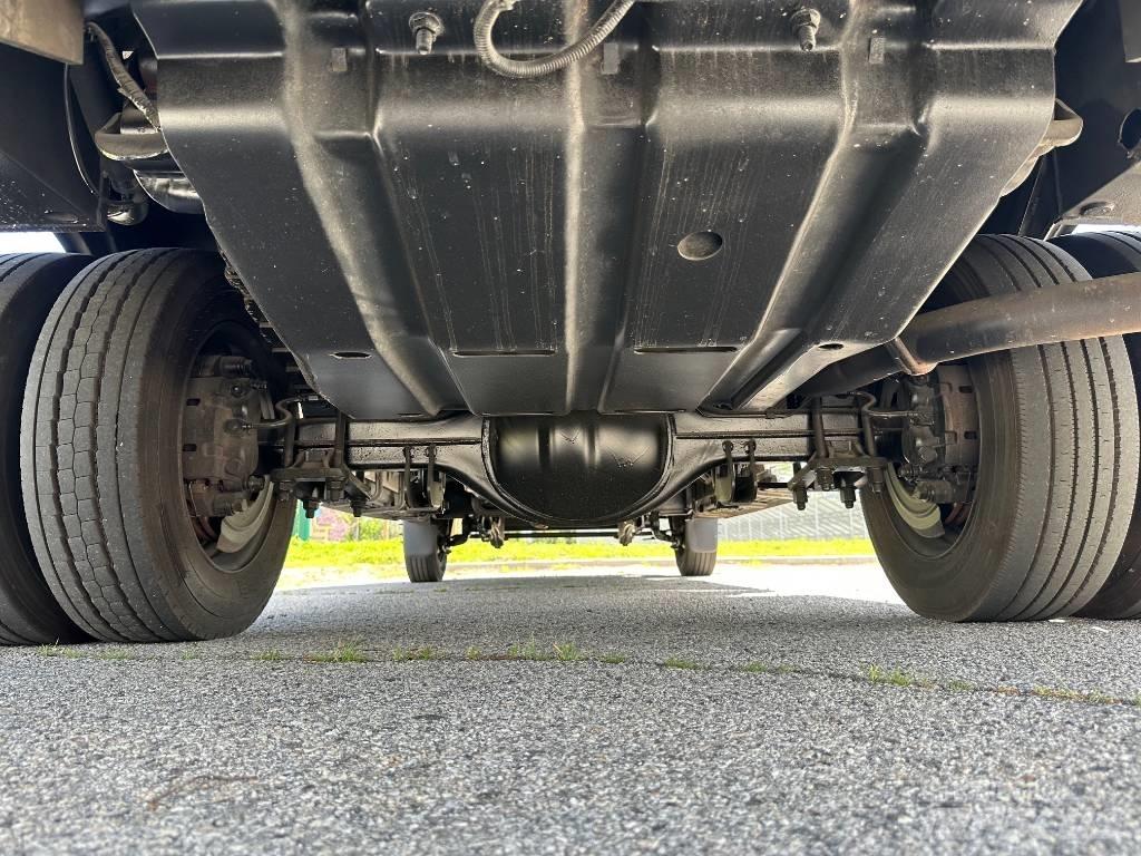 Ford F 550 SD Tienhoitoautot