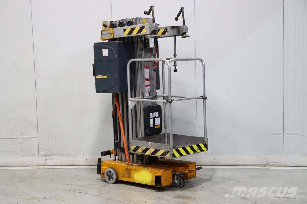 JLG P30-AC Saksilavat