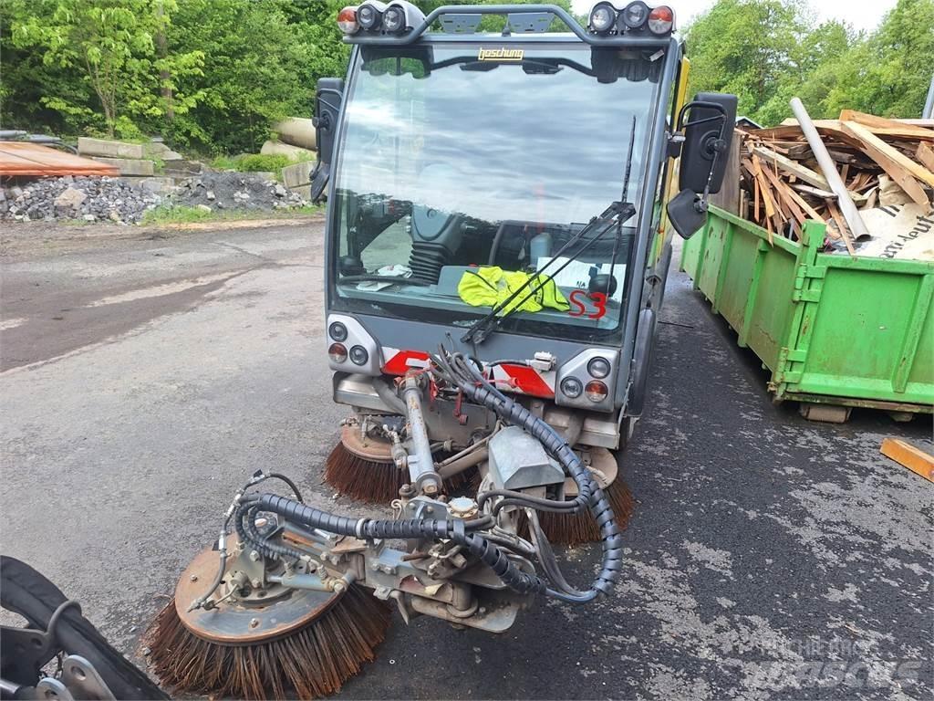 Boschung S3 4X4 Muut koneet