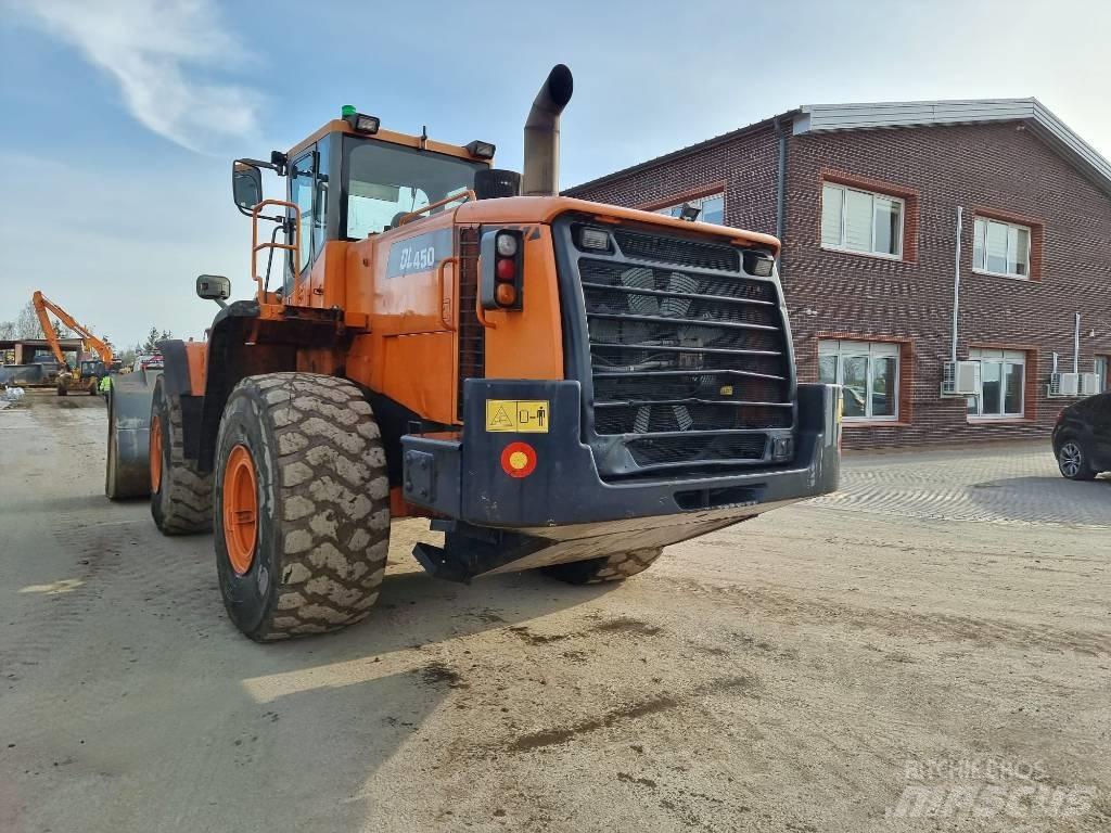 Doosan DL 450 Pyöräkuormaajat