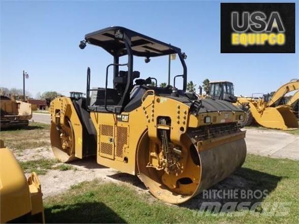 CAT CB64B Yksivalssijyrät