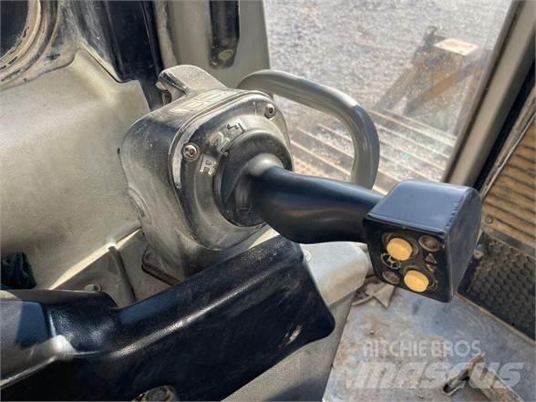 CAT D6R LGP Telaketjupuskutraktorit