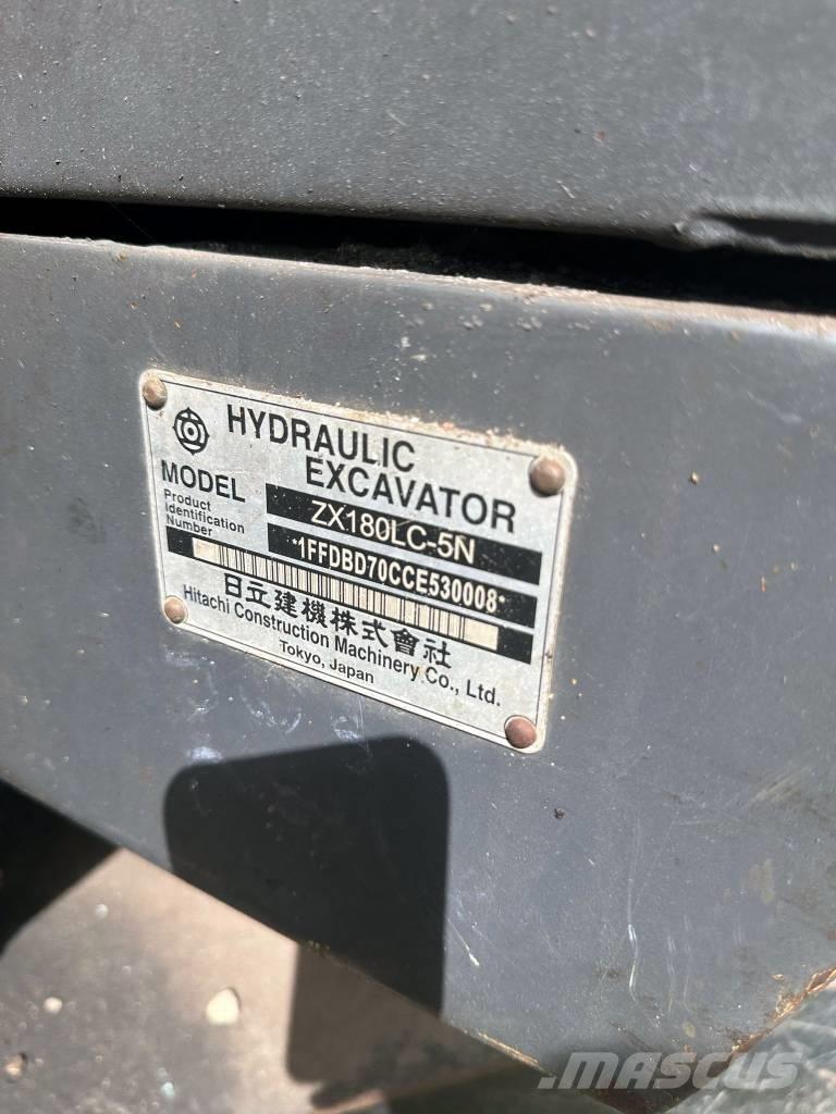 Hitachi ZX 180 LC Telakaivukoneet