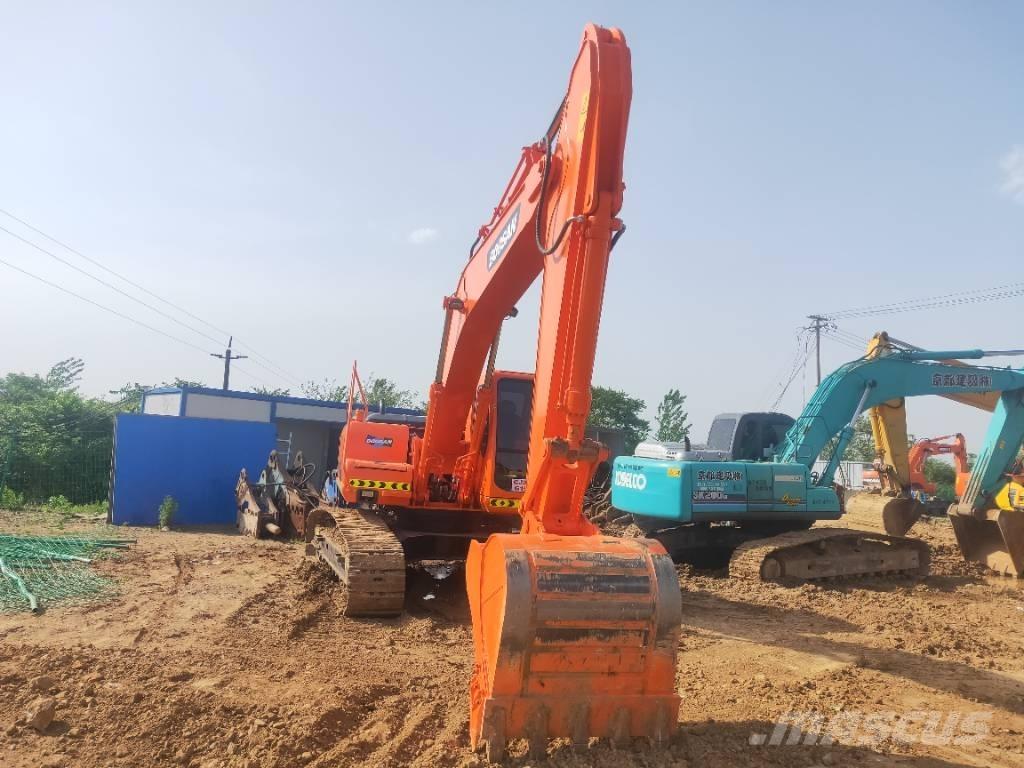 Doosan DH220LC-7 Telakaivukoneet