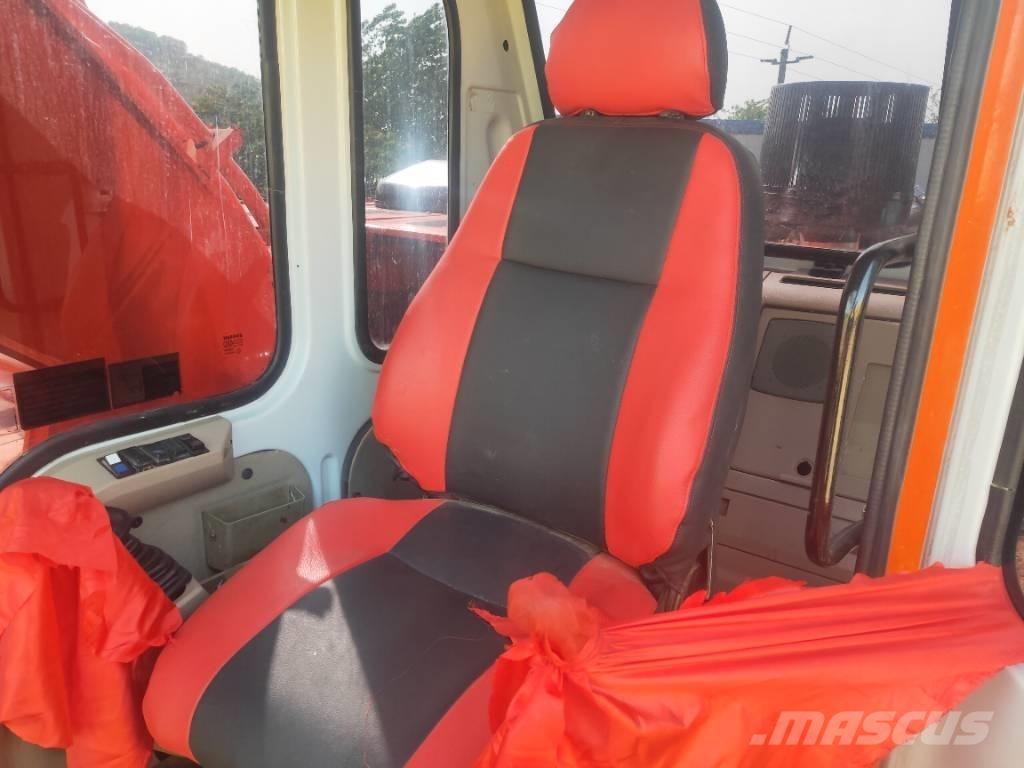 Doosan DH220LC-7 Telakaivukoneet