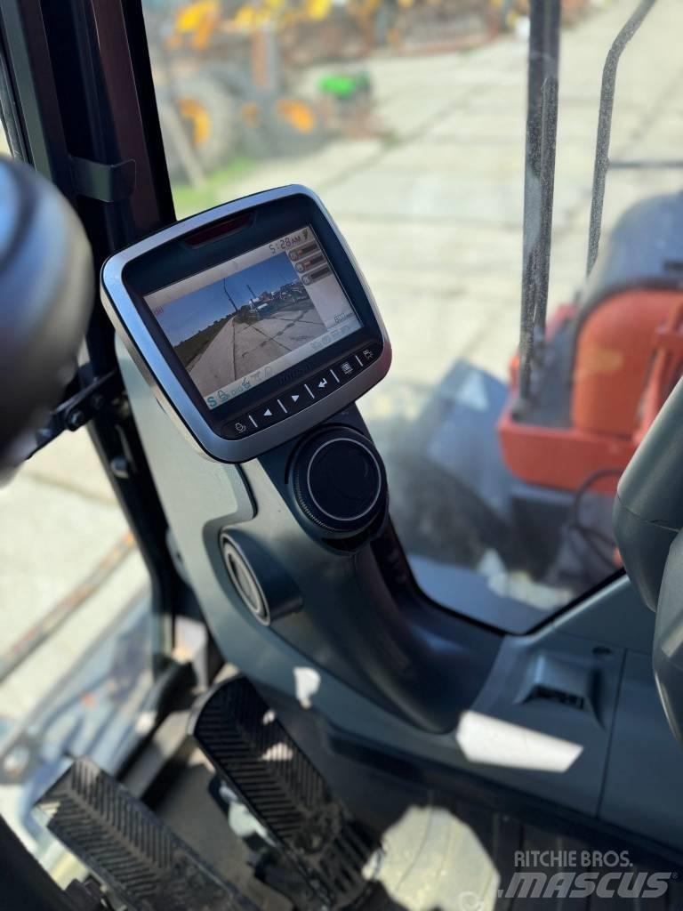 Doosan DX 140 W-3 Pyöräkaivukoneet