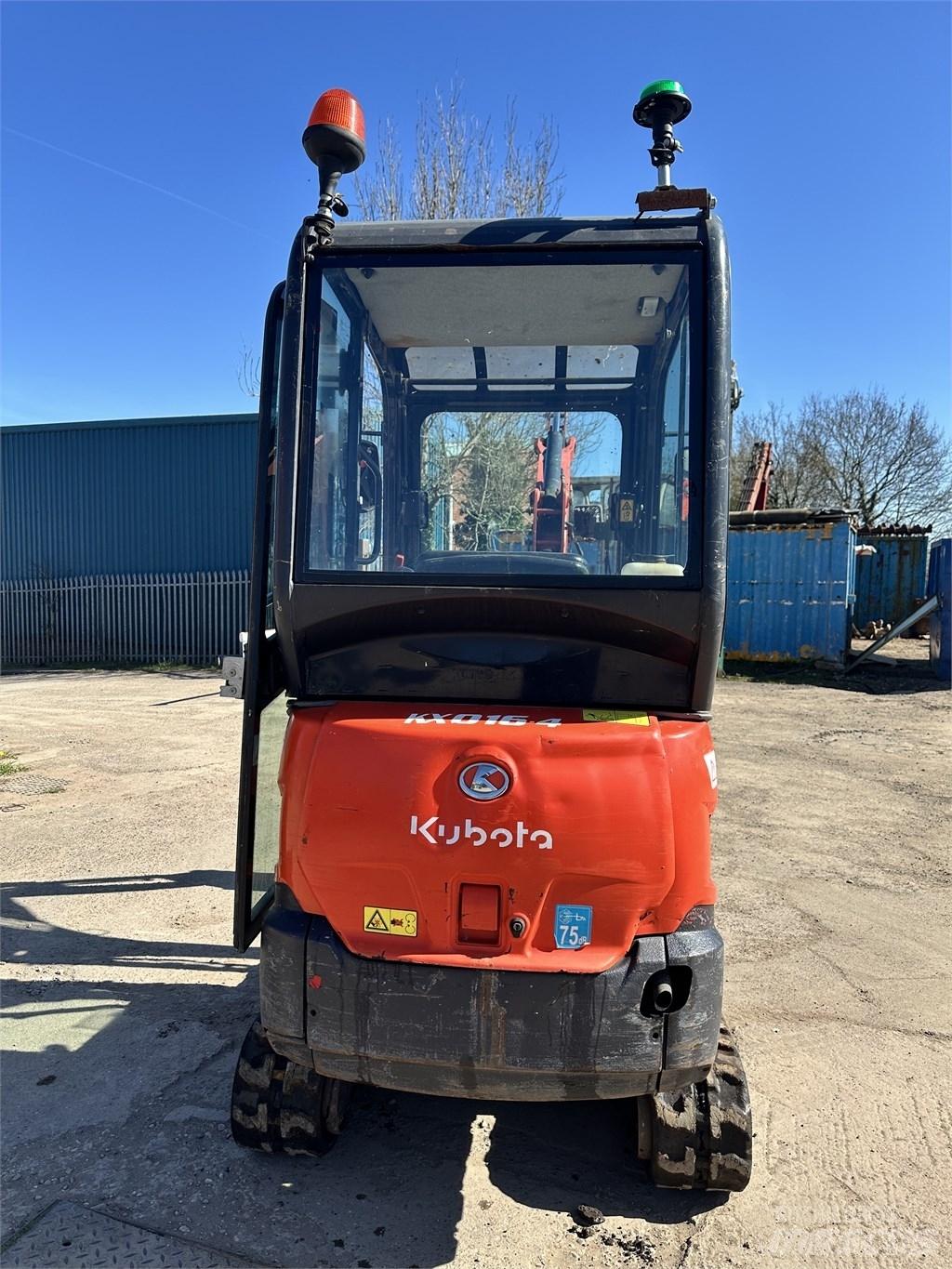 Kubota KX 016-4 Minikaivukoneet < 7t
